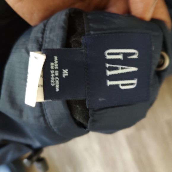 XL Gap Jacket - Picture 8 of 11